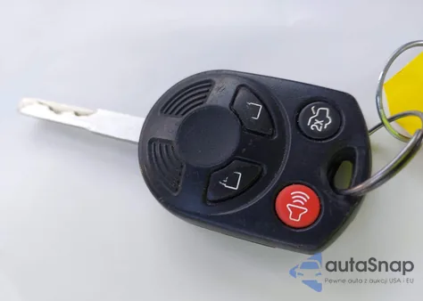 2013 Ford Focus Se из США, поврежденный, VIN 1FADP3F26DL318528